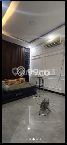 Rumah Modern 4 KT di BSD Tangerang Unfurnished Rumah Modern 4 KT di BSD Tangerang Unfurnished
