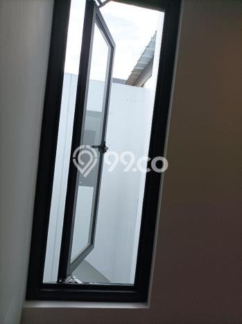 Rumah Modern 3 KT di BSD Tangerang Full Furnished Rumah Modern 3 KT di BSD Tangerang Full Furnished