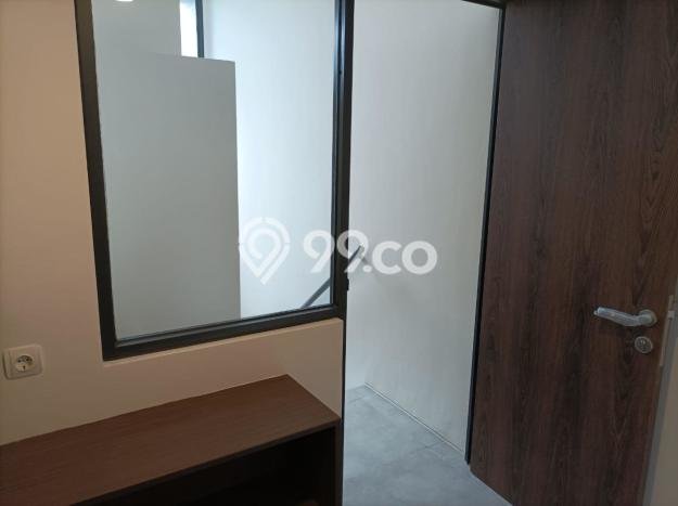 Rumah Modern 3 KT di BSD Tangerang Full Furnished Rumah Modern 3 KT di BSD Tangerang Full Furnished