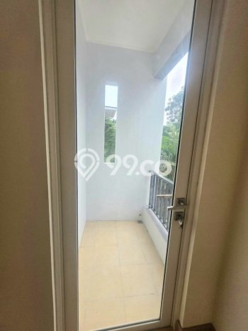 Ready to Use! Luxury House LT 202m2 Desain Modern di Gading Serpong Ready to Use! Luxury House LT 202m2 Desain Modern di Gading Serpong