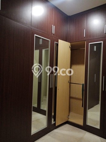 Apartemen Siap Pakai 3 Kamar dengan Harga Hemat di Area Senayan, Jakarta Selatan Apartemen Siap Pakai 3 Kamar dengan Harga Hemat di Area Senayan, Jakarta Selatan