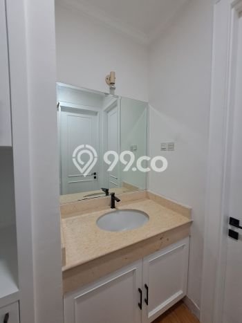 Sewa Apartemen Minimalis 118m2 Punya 3 KT, 2 KM, Lokasi di Kuningan Sewa Apartemen Minimalis 118m2 Punya 3 KT, 2 KM, Lokasi di Kuningan