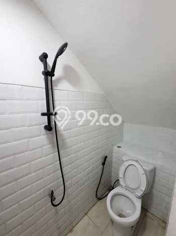 Rumah Modern 4 KT di BSD Griya Loka Tangerang Unfurnished Rumah Modern 4 KT di BSD Griya Loka Tangerang Unfurnished