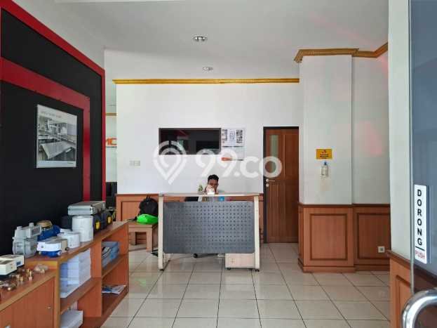 Ruko Dijual di Serpong Tangerang Selatan dengan LB 518m2 Ruko Dijual di Serpong Tangerang Selatan dengan LB 518m2