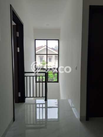 Hot Offer Hunian Premium Ideal dan Luas di Serpong, Tangerang Selatan Hot Offer Hunian Premium Ideal dan Luas di Serpong, Tangerang Selatan