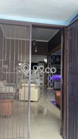 Rumah di Serpong, Tangerang Selatan, Luas 200m² Bangunan 176m² Rumah di Serpong, Tangerang Selatan, Luas 200m² Bangunan 176m²