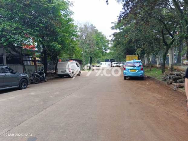 For Rent Gudang Premium Kawasan Serpong, Luas 245m², Lokasi Berkembang For Rent Gudang Premium Kawasan Serpong, Luas 245m², Lokasi Berkembang