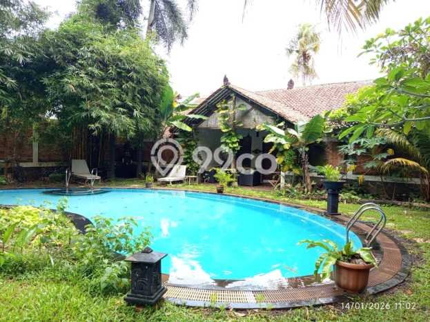 Dijual Rumah Mewah Megah Dengan View Eksklusif di Cirendeu, Jakarta Selatan Dijual Rumah Mewah Megah Dengan View Eksklusif di Cirendeu, Jakarta Selatan