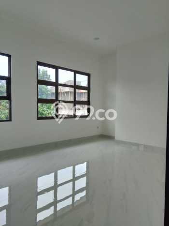 Hot Offer Hunian Premium Ideal dan Luas di Serpong, Tangerang Selatan Hot Offer Hunian Premium Ideal dan Luas di Serpong, Tangerang Selatan