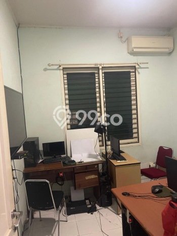 Rumah 3 KT 3 KM Fasilitas Gym di Taman Grisenda, Jakarta Utara Rumah 3 KT 3 KM Fasilitas Gym di Taman Grisenda, Jakarta Utara