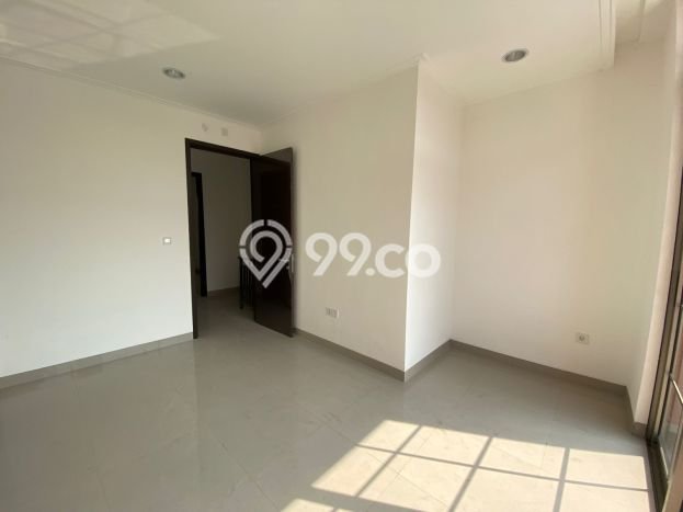 For Sale Hunian Rumah Terawat 2 KT di Pantai Indah Kapuk, Jakarta Utara For Sale Hunian Rumah Terawat 2 KT di Pantai Indah Kapuk, Jakarta Utara