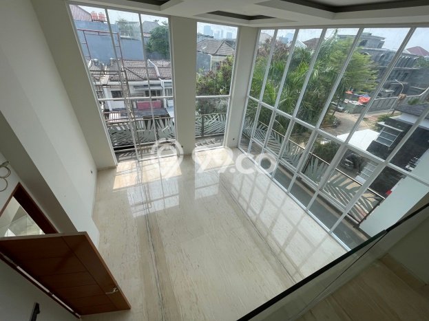 Rumah Mewah LB 600m2 Siap Huni Desain Elegan di Pantai Indah Kapuk, Jakarta Utara Rumah Mewah LB 600m2 Siap Huni Desain Elegan di Pantai Indah Kapuk, Jakarta Utara