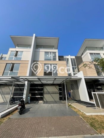 DIJUAL CEPAT! Rumah Modern area , Jakarta Utara, LT 320m2m² Bangunan 400m2m² Bisa Nego! DIJUAL CEPAT! Rumah Modern area , Jakarta Utara, LT 320m2m² Bangunan 400m2m² Bisa Nego!