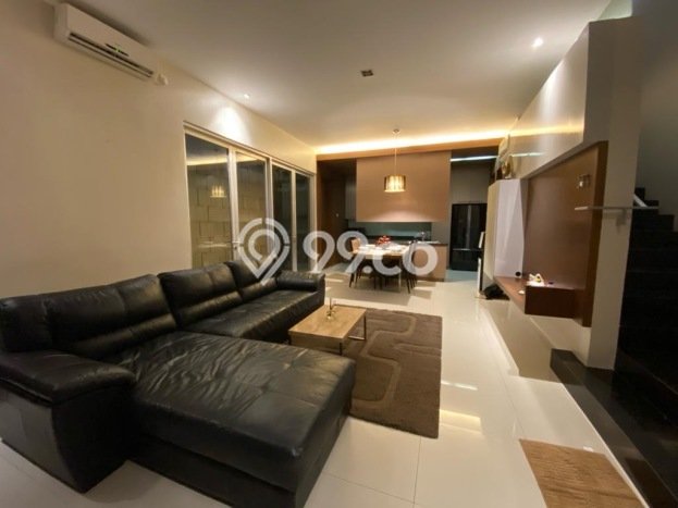 Hunian Elit LB 200m2 Siap Pakai Desain Elegan di Pantai Indah Kapuk, Jakarta Utara Hunian Elit LB 200m2 Siap Pakai Desain Elegan di Pantai Indah Kapuk, Jakarta Utara