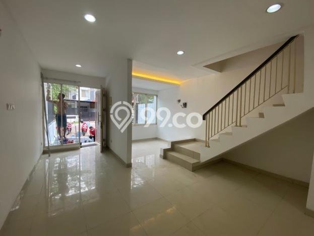 Rumah Elit LB 100m2 Siap Pakai Desain Elegan di Pantai Indah Kapuk, Jakarta Utara Rumah Elit LB 100m2 Siap Pakai Desain Elegan di Pantai Indah Kapuk, Jakarta Utara