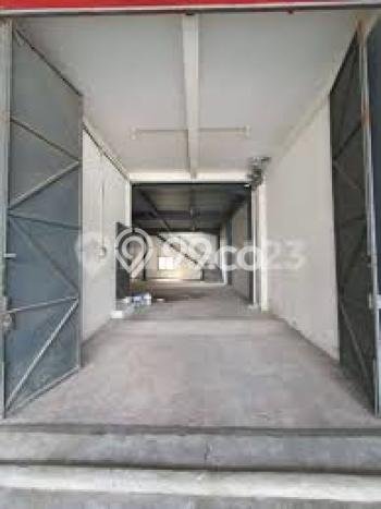 LOKASI TERBAIK! Gudang Kawasan Pantai Indah Kapuk, Luas 300m², Area Bisnis LOKASI TERBAIK! Gudang Kawasan Pantai Indah Kapuk, Luas 300m², Area Bisnis