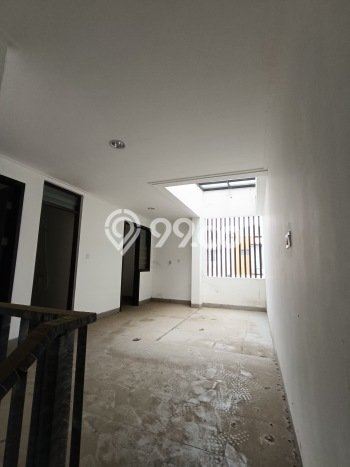 Hunian Impian Keluarga! Rumah Mewah area , Jakarta Utara, LT 360m2m² LB 500m2m² Hunian Impian Keluarga! Rumah Mewah area , Jakarta Utara, LT 360m2m² LB 500m2m²