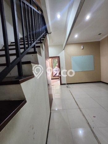 Unit Ruko Dijual di Jakarta Utara LT 60m2 & LB 300m2 Unit Ruko Dijual di Jakarta Utara LT 60m2 & LB 300m2