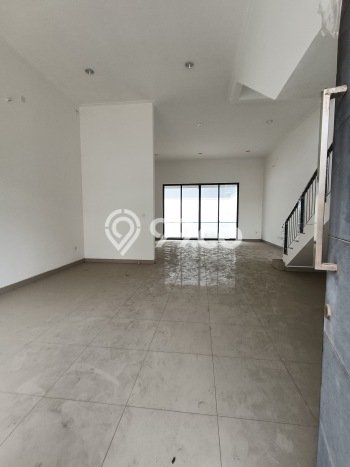 Hunian Impian Keluarga! Rumah Mewah area , Jakarta Utara, LT 360m2m² LB 500m2m² Hunian Impian Keluarga! Rumah Mewah area , Jakarta Utara, LT 360m2m² LB 500m2m²