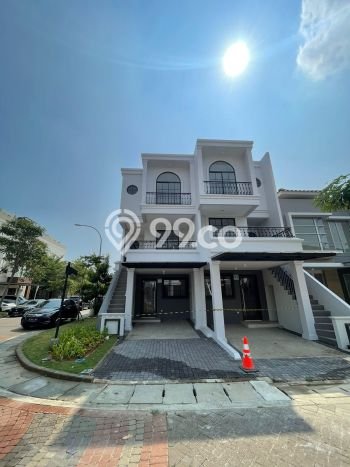 Rumah Terawat 3 KT 4 KM di , Jakarta Utara Rumah Terawat 3 KT 4 KM di , Jakarta Utara