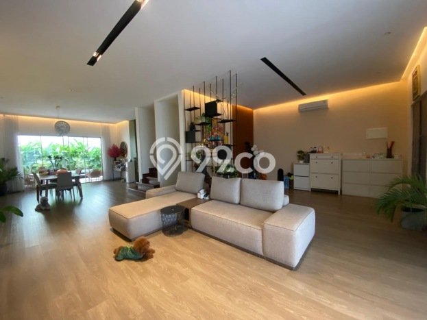 Dijual Rumah Luas Elegan Dengan View Eksklusif di Pantai Indah Kapuk, Jakarta Utara Dijual Rumah Luas Elegan Dengan View Eksklusif di Pantai Indah Kapuk, Jakarta Utara