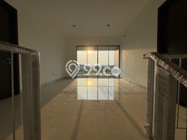 Rumah Elit Modern Tanpa Renovasi di Pantai Indah Kapuk Jakarta Utara Rumah Elit Modern Tanpa Renovasi di Pantai Indah Kapuk Jakarta Utara