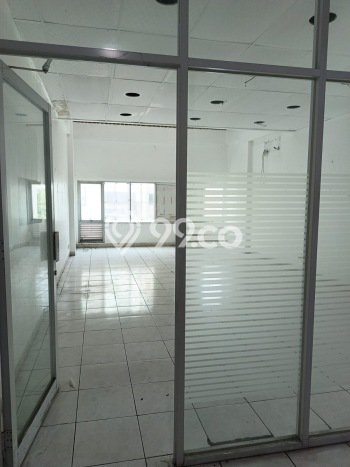 Ruko Dijual di Prime Area Jakarta Utara Luas 225m2 Ruko Dijual di Prime Area Jakarta Utara Luas 225m2