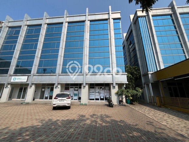 AREA KOMERSIAL! Ruko Kawasan Pantai Indah Kapuk, Luas 300m², Jalan Utama AREA KOMERSIAL! Ruko Kawasan Pantai Indah Kapuk, Luas 300m², Jalan Utama