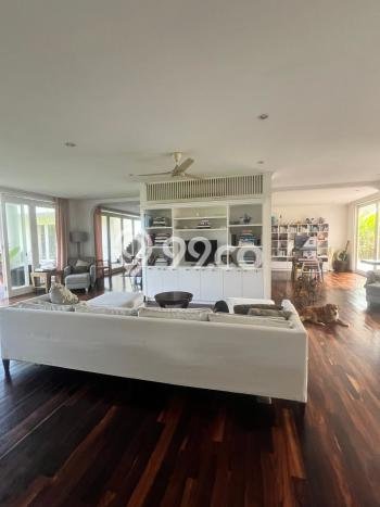 Properti Terbaik! Vila Kawasan , Dimensi 2834m2m², Area Asri dan aman Properti Terbaik! Vila Kawasan , Dimensi 2834m2m², Area Asri dan aman