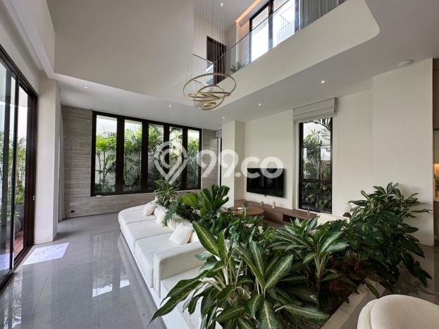 Vila di , Area 315m2m², Lokasi Strategis Vila di , Area 315m2m², Lokasi Strategis