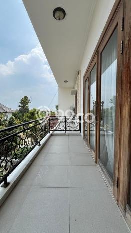 For Sale! Luxury House LT 302m2 Desain Modern di canggu For Sale! Luxury House LT 302m2 Desain Modern di canggu