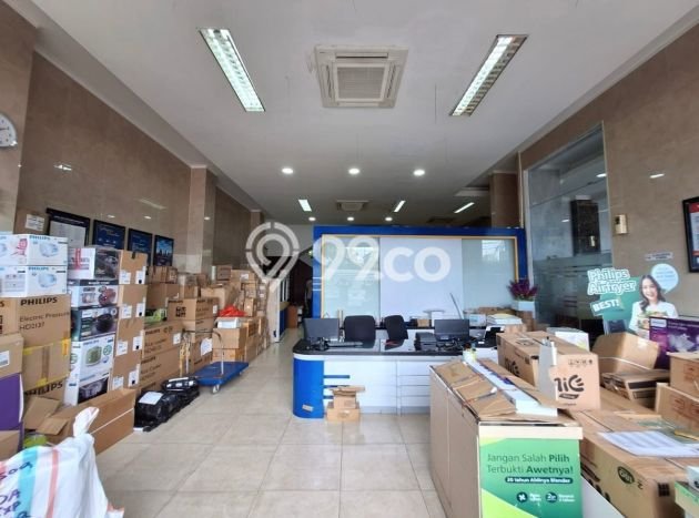 Kantor Bagus LT 425m2 LB 1200m2 Dijual di Kemayoran Jakarta Pusat Kantor Bagus LT 425m2 LB 1200m2 Dijual di Kemayoran Jakarta Pusat
