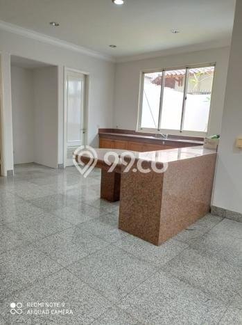 Dijual Rumah Luas Elegan Dengan View Cantik di Lippo Karawaci, Tangerang Dijual Rumah Luas Elegan Dengan View Cantik di Lippo Karawaci, Tangerang