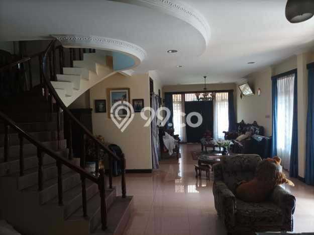 Rumah Eksklusif Siap Huni LT 326m2 di Duren Sawit, Jakarta Timur Rumah Eksklusif Siap Huni LT 326m2 di Duren Sawit, Jakarta Timur