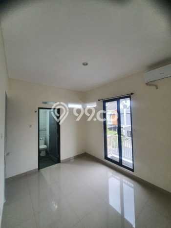 Jual Rumah Eksklusif 2 KT di Harapan Indah, Bekasi Jual Rumah Eksklusif 2 KT di Harapan Indah, Bekasi