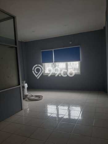 FOR RENT! Ruko di Harapan Indah Cocok untuk Bisnis 185m2 FOR RENT! Ruko di Harapan Indah Cocok untuk Bisnis 185m2
