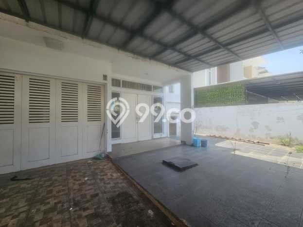 Lokasi strategis! Rumah siap huni disewakan di Cakung LB 180m2 Lokasi strategis! Rumah siap huni disewakan di Cakung LB 180m2