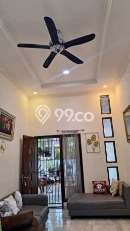 Rumah Modern 3 KT di Harapan Indah Bekasi Semi Furnished Rumah Modern 3 KT di Harapan Indah Bekasi Semi Furnished