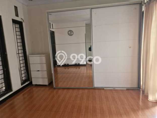 Rumah Minimalis 3 KT di Pondok Kelapa Jakarta Timur Semi Furnished Rumah Minimalis 3 KT di Pondok Kelapa Jakarta Timur Semi Furnished