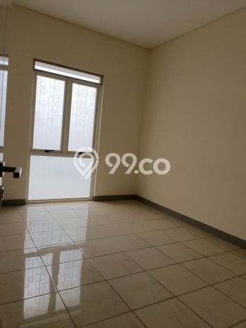 Disewakan! Rumah 3 Kamar Tidur &
1 Kamar Mandi di Kota Baru Parahyangan, Bandung Disewakan! Rumah 3 Kamar Tidur &
1 Kamar Mandi di Kota Baru Parahyangan, Bandung