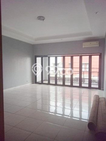 Untuk Dijual! Ruko di Gunung Batu Bandung LT 100m2 / LB 250m2 Kawasan Strategis Untuk Dijual! Ruko di Gunung Batu Bandung LT 100m2 / LB 250m2 Kawasan Strategis