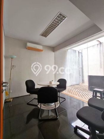 Kantor Usaha Dijual di Mampang Prapatan Jakarta Selatan LT 1721m2 & LB 1848m2 Kantor Usaha Dijual di Mampang Prapatan Jakarta Selatan LT 1721m2 & LB 1848m2