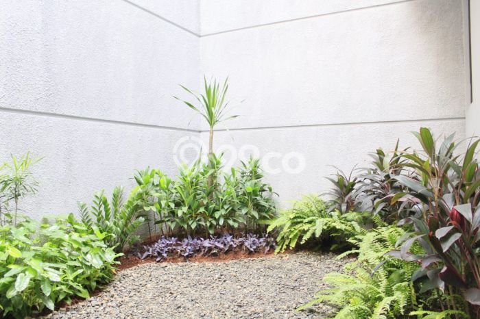 For Sale! Luxury House LT 139m2 Desain Elegan di Pondok Indah For Sale! Luxury House LT 139m2 Desain Elegan di Pondok Indah