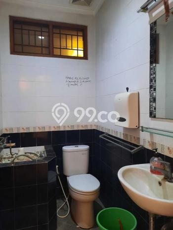 Siap Huni Rumah Mewah 3 Kamar di Kebayoran Baru Dekat ke Mana Saja Siap Huni Rumah Mewah 3 Kamar di Kebayoran Baru Dekat ke Mana Saja