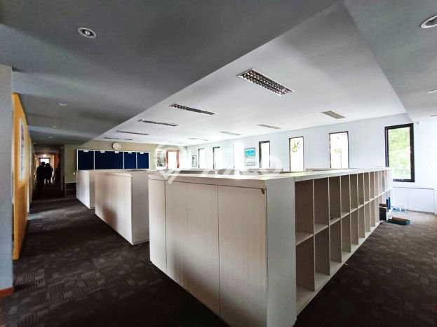 Komersial Kawasan Strategis di Mampang Prapatan, Luas 1848m², Mainroad Komersial Kawasan Strategis di Mampang Prapatan, Luas 1848m², Mainroad