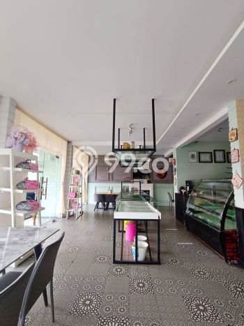 Ruko Dijual di Jakarta Selatan LT 340m2 & LB 240m2 Lokasi Terbaik! Ruko Dijual di Jakarta Selatan LT 340m2 & LB 240m2 Lokasi Terbaik!