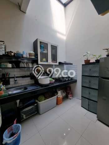 Dijual Rumah 3 Kamar Lokasi Strategis Nyaman dan Strategis di Kiaracondong Dijual Rumah 3 Kamar Lokasi Strategis Nyaman dan Strategis di Kiaracondong