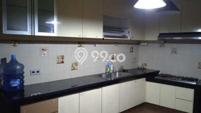 Disewakan Rumah Murah di Geger Kalong Bandung Punya 4 KT Disewakan Rumah Murah di Geger Kalong Bandung Punya 4 KT