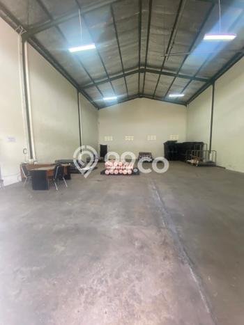 PELUANG EMAS! Gudang di Kopo, Luas 227m², Pusat Bisnis PELUANG EMAS! Gudang di Kopo, Luas 227m², Pusat Bisnis