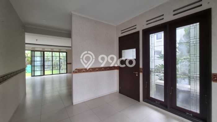 Rumah Mewah LB 336m2 Siap Pakai Desain Elegan di Kota Baru Parahyangan, Bandung Rumah Mewah LB 336m2 Siap Pakai Desain Elegan di Kota Baru Parahyangan, Bandung